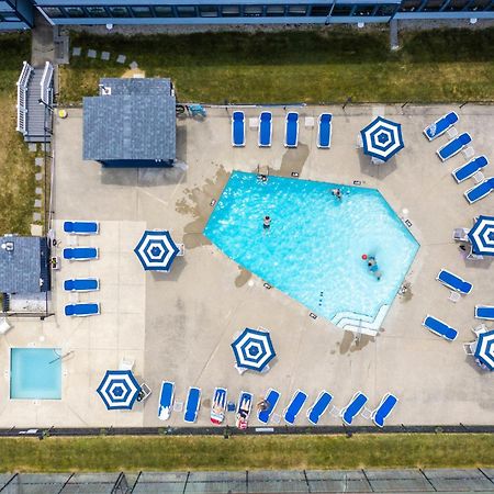 Nautical Mile Resort Wells Extérieur photo