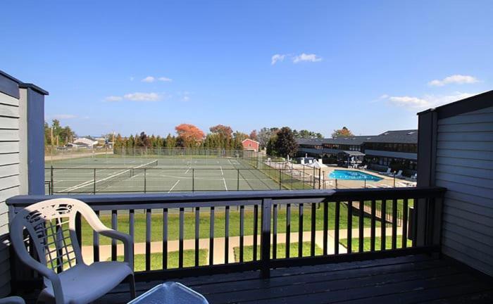 Nautical Mile Resort Wells Extérieur photo